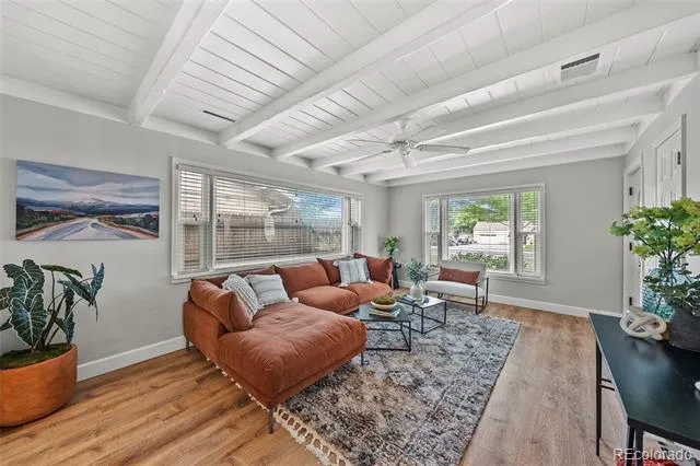 4676 S Lincoln Street Englewood, CO 80113