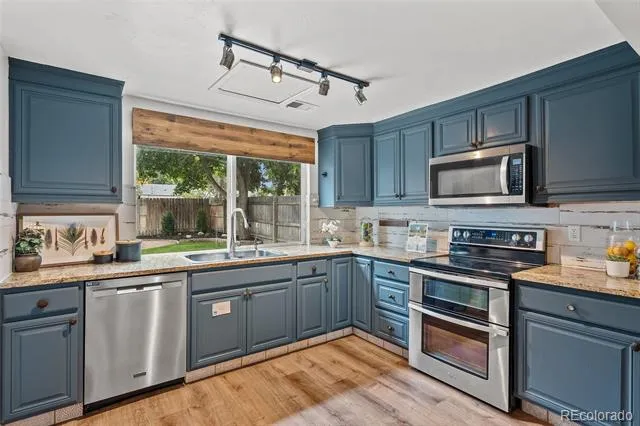 4676 S Lincoln Street Englewood, CO 80113
