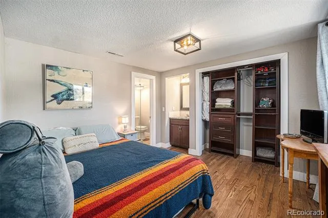 6110 S Southwood Drive Centennial, CO 80121