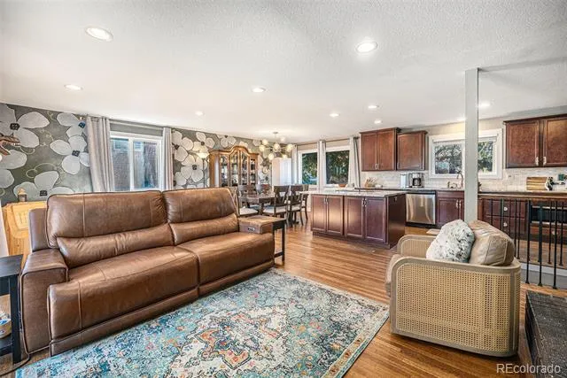 6110 S Southwood Drive Centennial, CO 80121