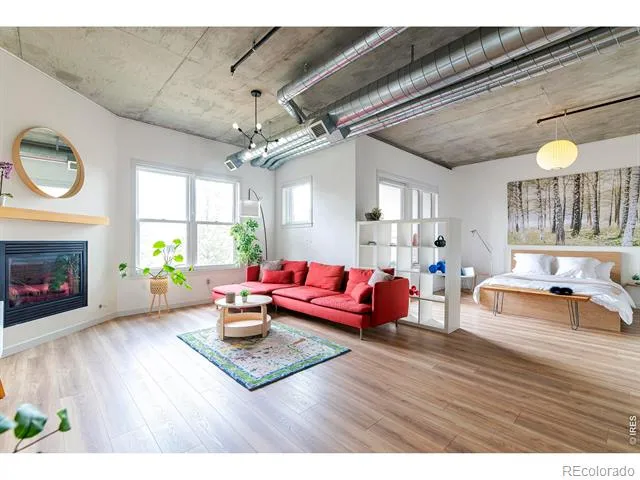 3701 Arapahoe Avenue #208 Boulder, CO 80303