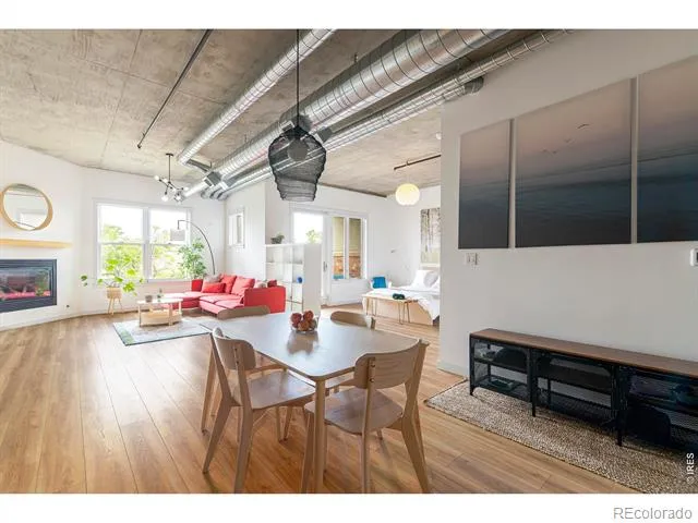 3701 Arapahoe Avenue #208 Boulder, CO 80303