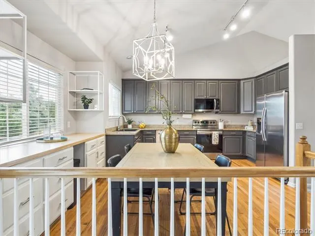 9827 Mulberry Way Littleton, CO 80129