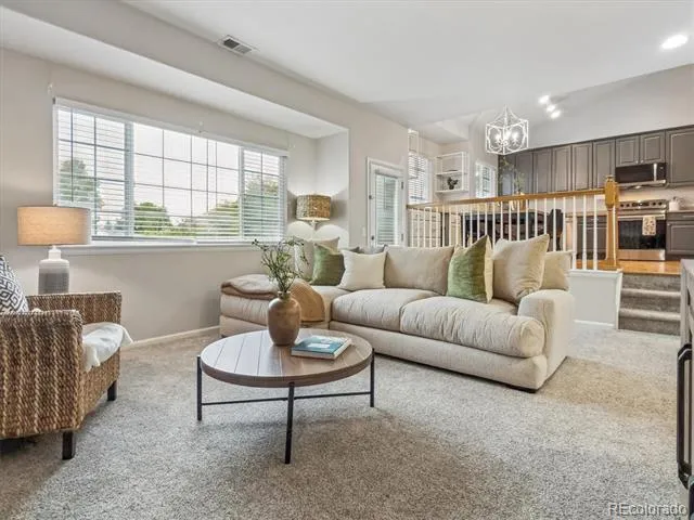 9827 Mulberry Way Littleton, CO 80129