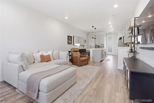 2275 Santini Trail #E Littleton, CO 80129