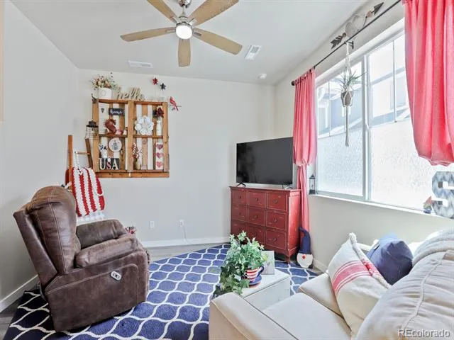 286 Cardinal Street Johnstown, CO 80534
