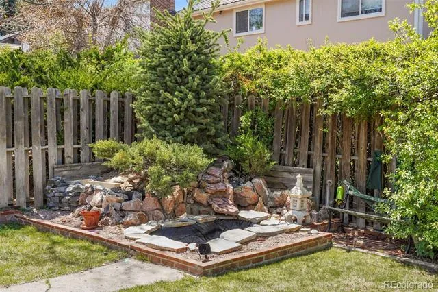 5549 S Hanover Way Englewood, CO 80111