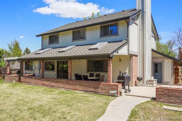 5549 S Hanover Way Englewood, CO 80111