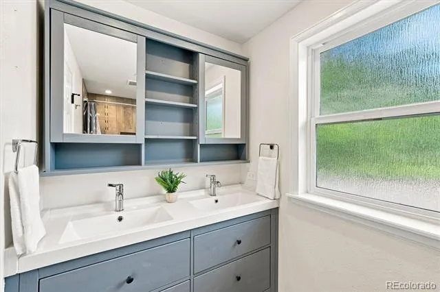 7096 S Kendall Boulevard Littleton, CO 80128