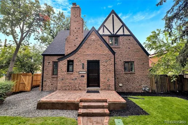1725 Forest Street Parkway Denver, CO 80220