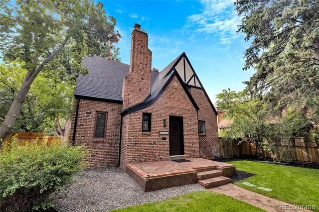 1725 Forest Street Parkway Denver, CO 80220