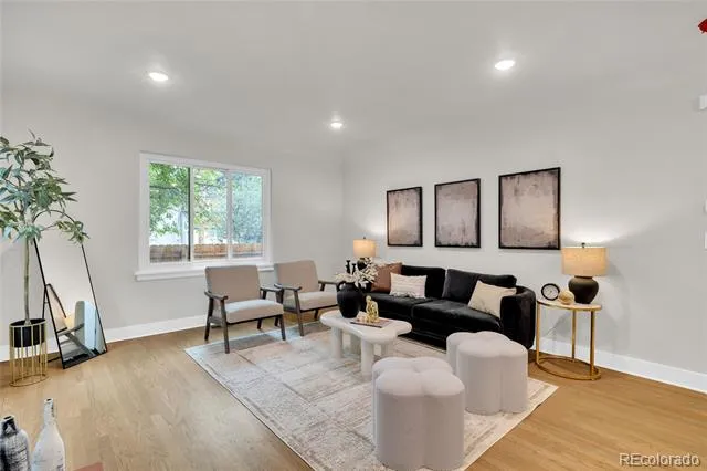 1725 Forest Street Parkway Denver, CO 80220