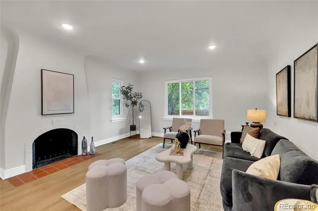 1725 Forest Street Parkway Denver, CO 80220