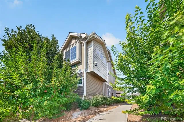 14700 E 104th Avenue #1406 Commerce City, CO 80022