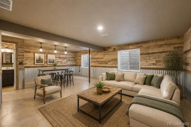 7589 Chenoa Court Colorado Springs, CO 80915