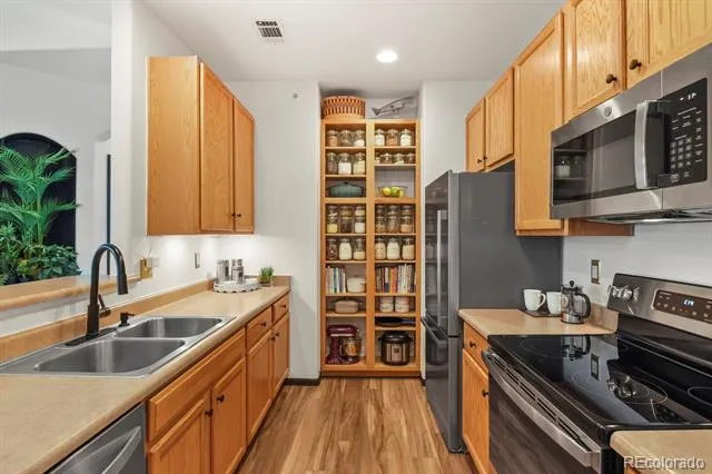 1561 Olympia Circle #305 Castle Rock, CO 80104