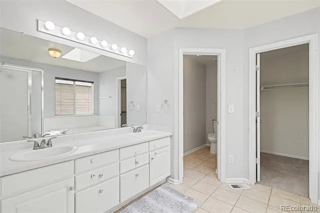 5703 S Hannibal Way Centennial, CO 80015