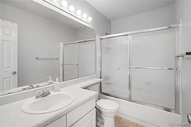 5703 S Hannibal Way Centennial, CO 80015