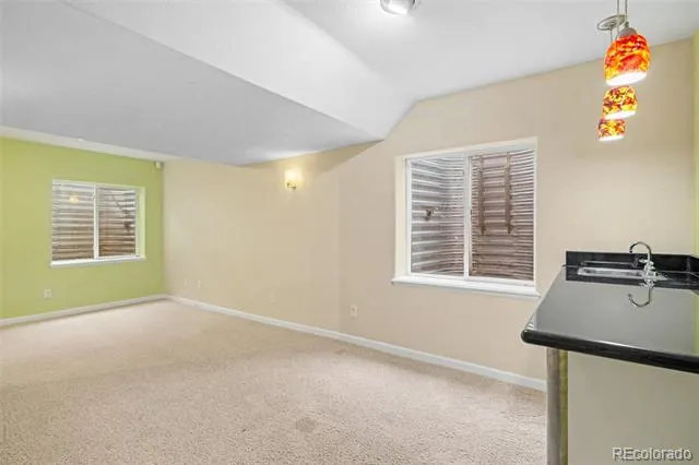5703 S Hannibal Way Centennial, CO 80015