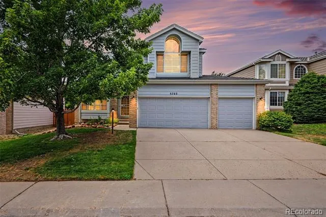 5703 S Hannibal Way Centennial, CO 80015
