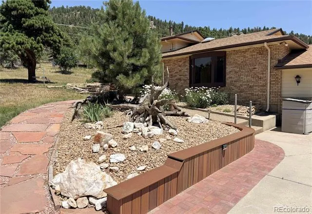 6482 S Valley Drive Morrison, CO 80465