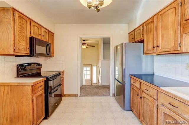6482 S Valley Drive Morrison, CO 80465
