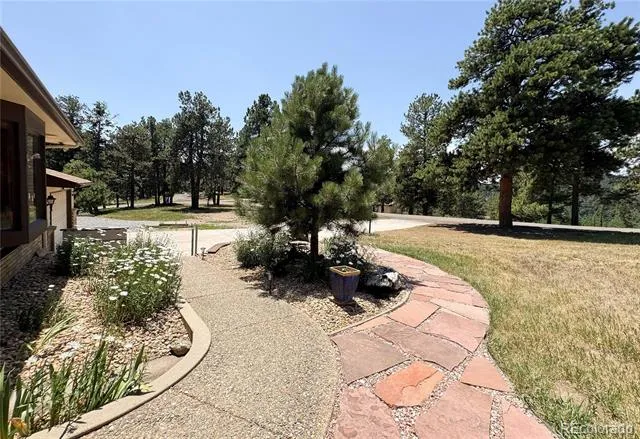 6482 S Valley Drive Morrison, CO 80465