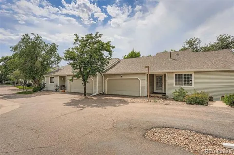 2800 S Heather Gardens Way #B