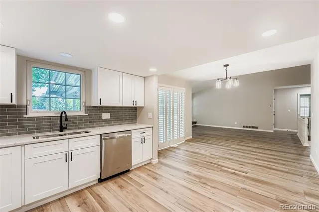 2800 S Heather Gardens Way #B Aurora, CO 80014