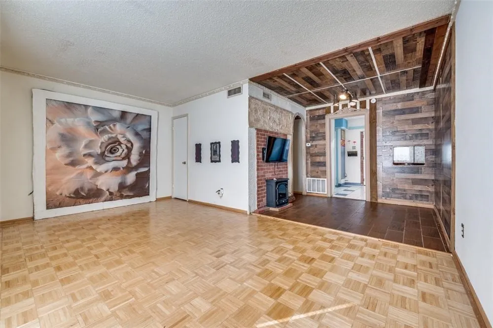9843 Park Lane Court Dallas, TX 75220