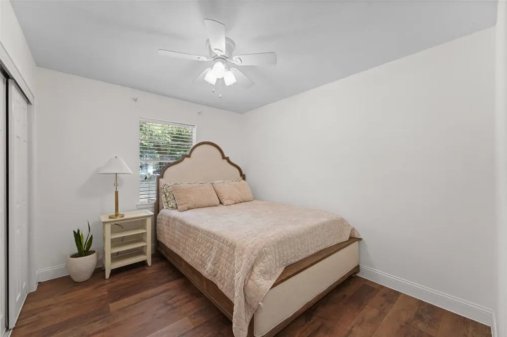 300 E Pecan Street Aubrey, TX 76227