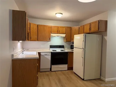 610 S Alton Way #2A