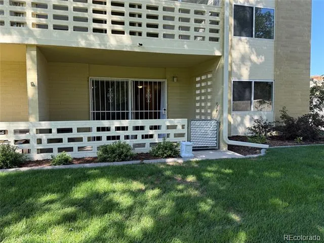 610 S Alton Way #2A Denver, CO 80247