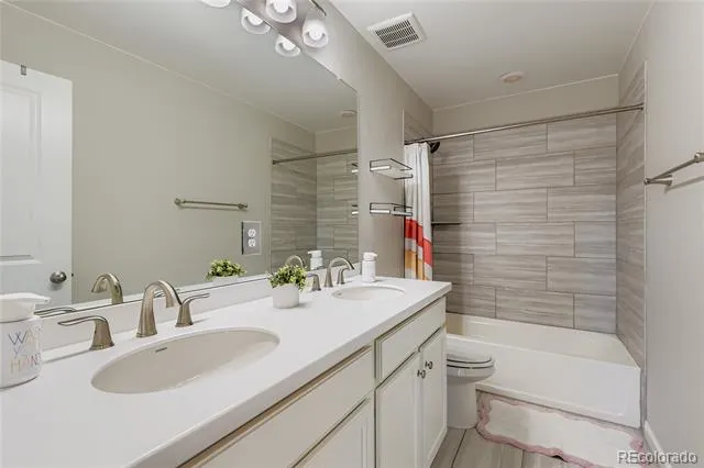 3967 Grand Baker Street Aurora, CO 80019