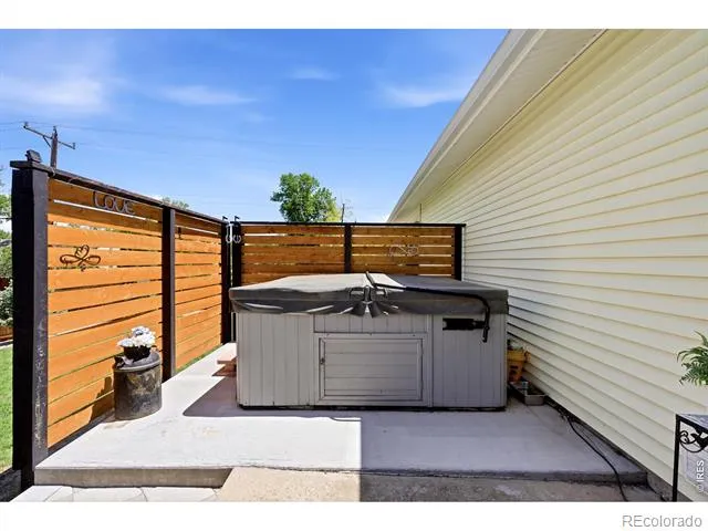 1281 E 21st Court Loveland, CO 80538