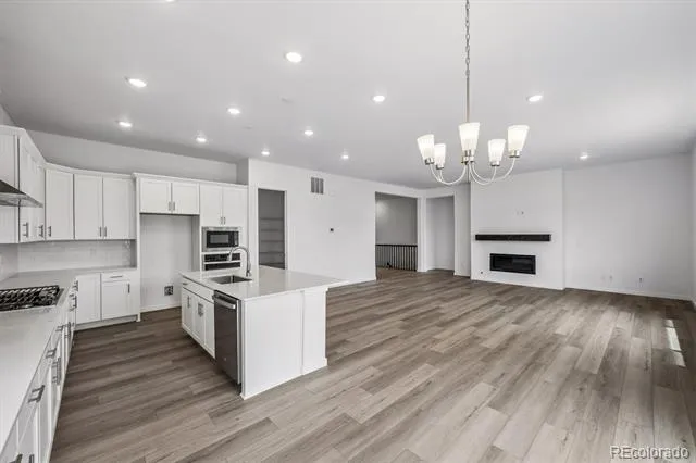 2516 Bitterroot Place Highlands Ranch, CO 80129