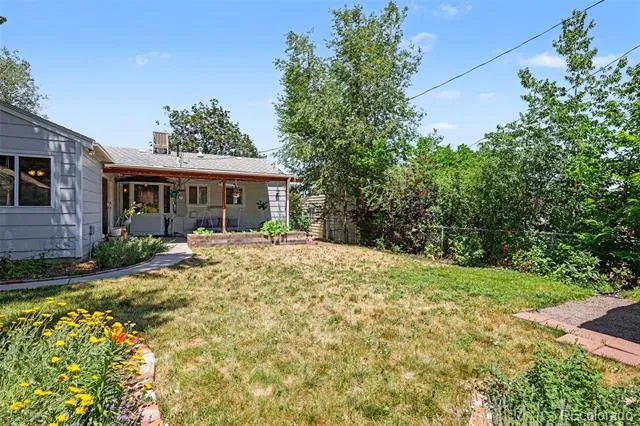 1830 S Stuart Street Denver, CO 80219