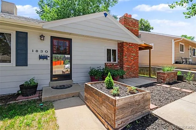 1830 S Stuart Street Denver, CO 80219