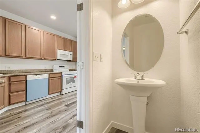 9767 Cherry Lane Thornton, CO 80229