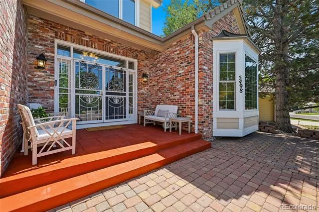5498 S Helena Street Aurora, CO 80015
