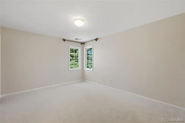 5498 S Helena Street Aurora, CO 80015