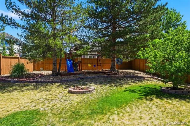 5498 S Helena Street Aurora, CO 80015