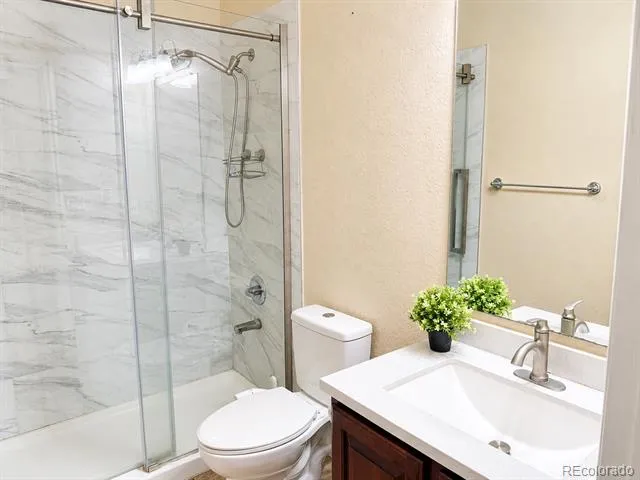 17560 E 104th Place Commerce City, CO 80022