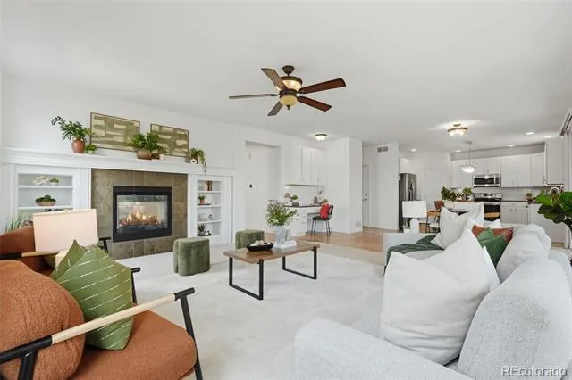 6483 S Irvington Way Aurora, CO 80016