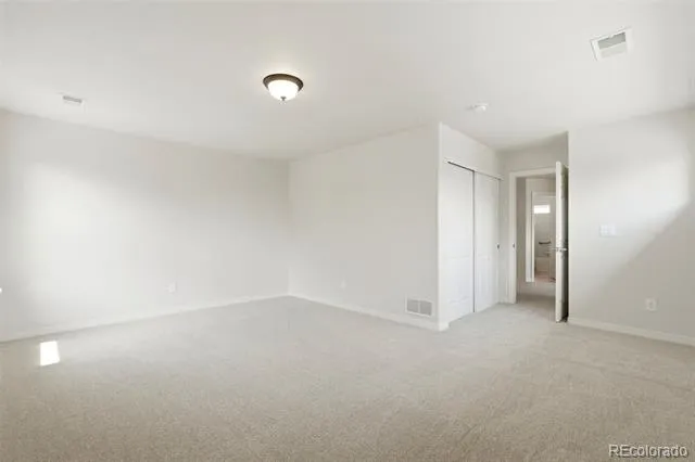 6483 S Irvington Way Aurora, CO 80016