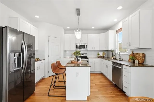 6483 S Irvington Way Aurora, CO 80016