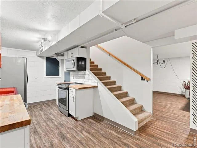 1805 Empire Avenue Loveland, CO 80538