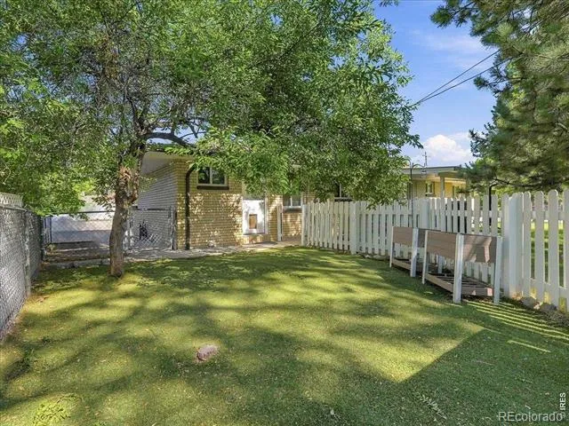 1805 Empire Avenue Loveland, CO 80538