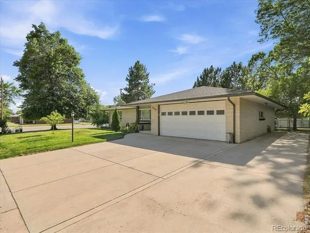 1805 Empire Avenue Loveland, CO 80538