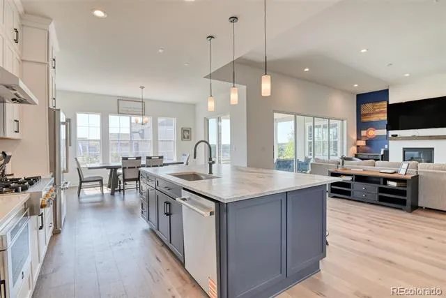 3734 Doubletrack Lane Castle Rock, CO 80108